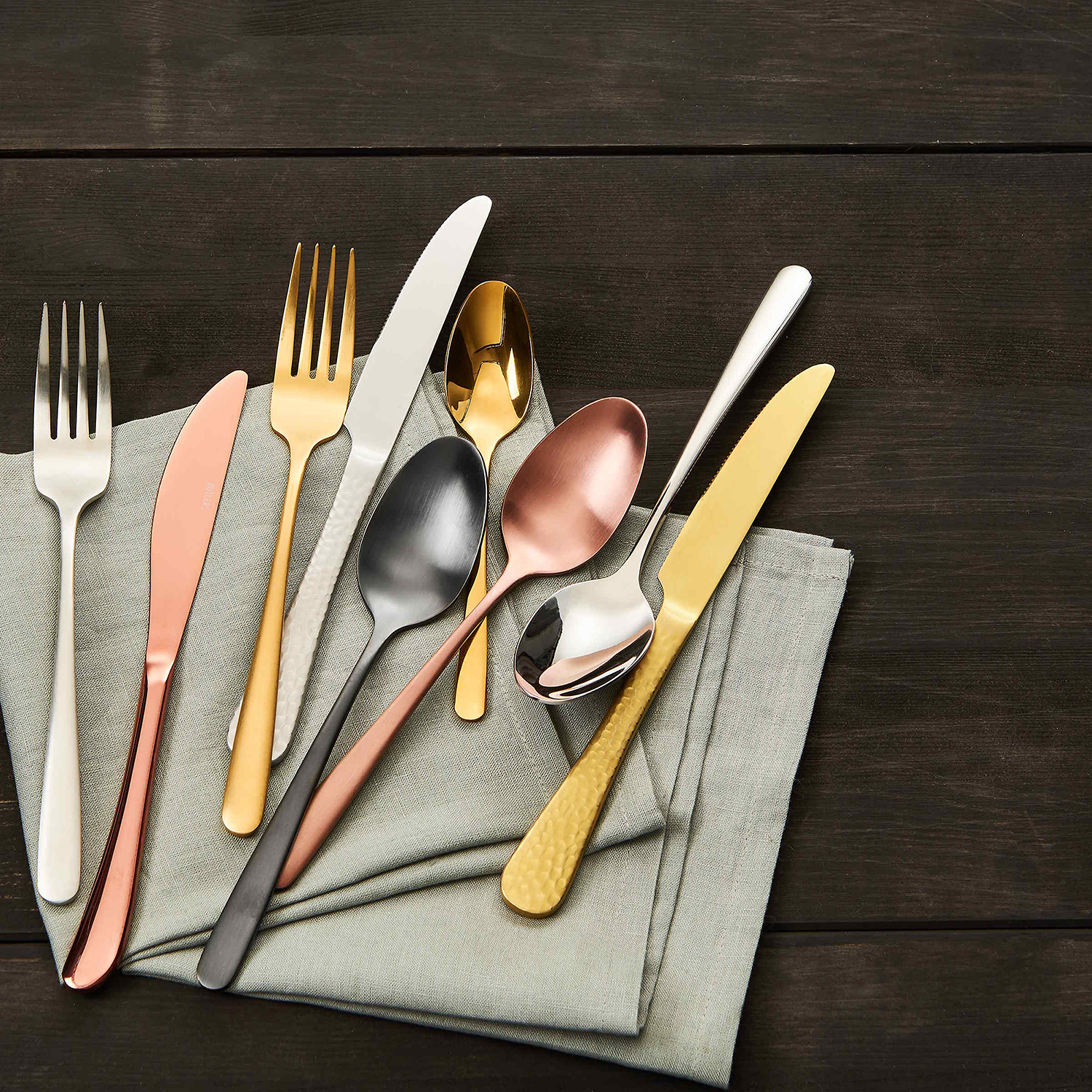 KINGS set tacamuri 4 piese, roz-auriu