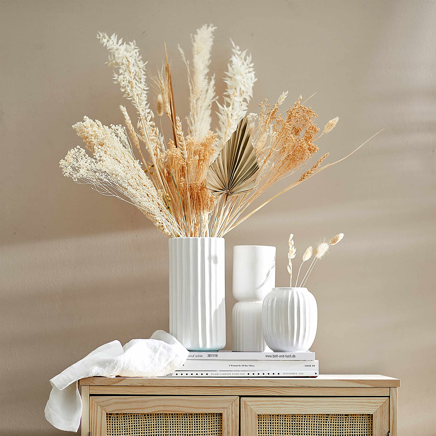 LIV vaza ceramica cilindrica H20cm, alb