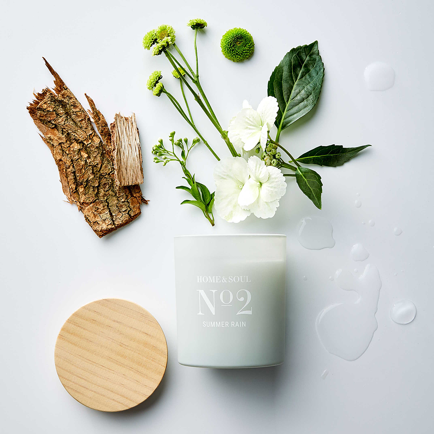 HOME & SOUL lumanare parfumata - No 2 Summer Rain