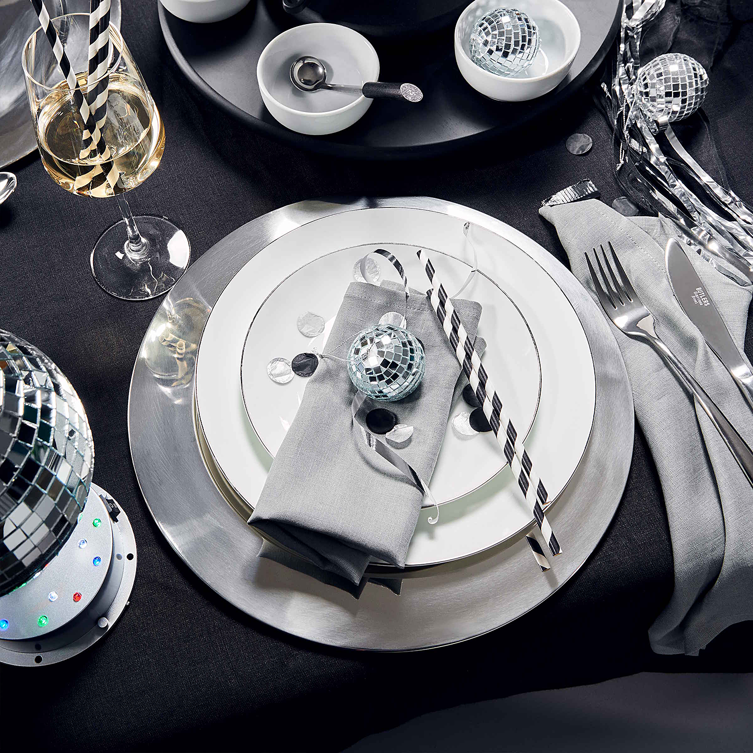 PIATTO farfurie culoare argintie