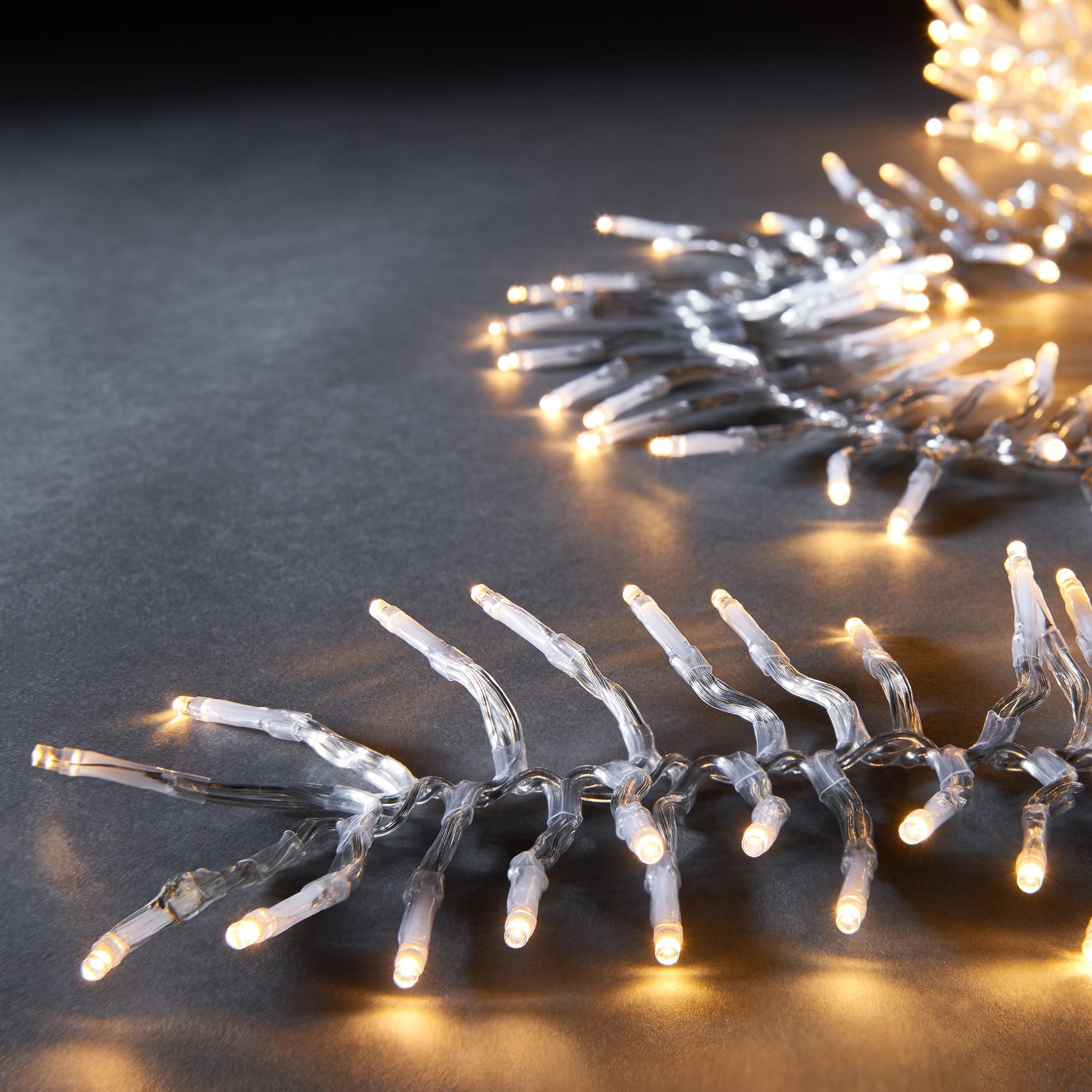 BRIGHT LIGHTS Instalatie 288 LED, transparent