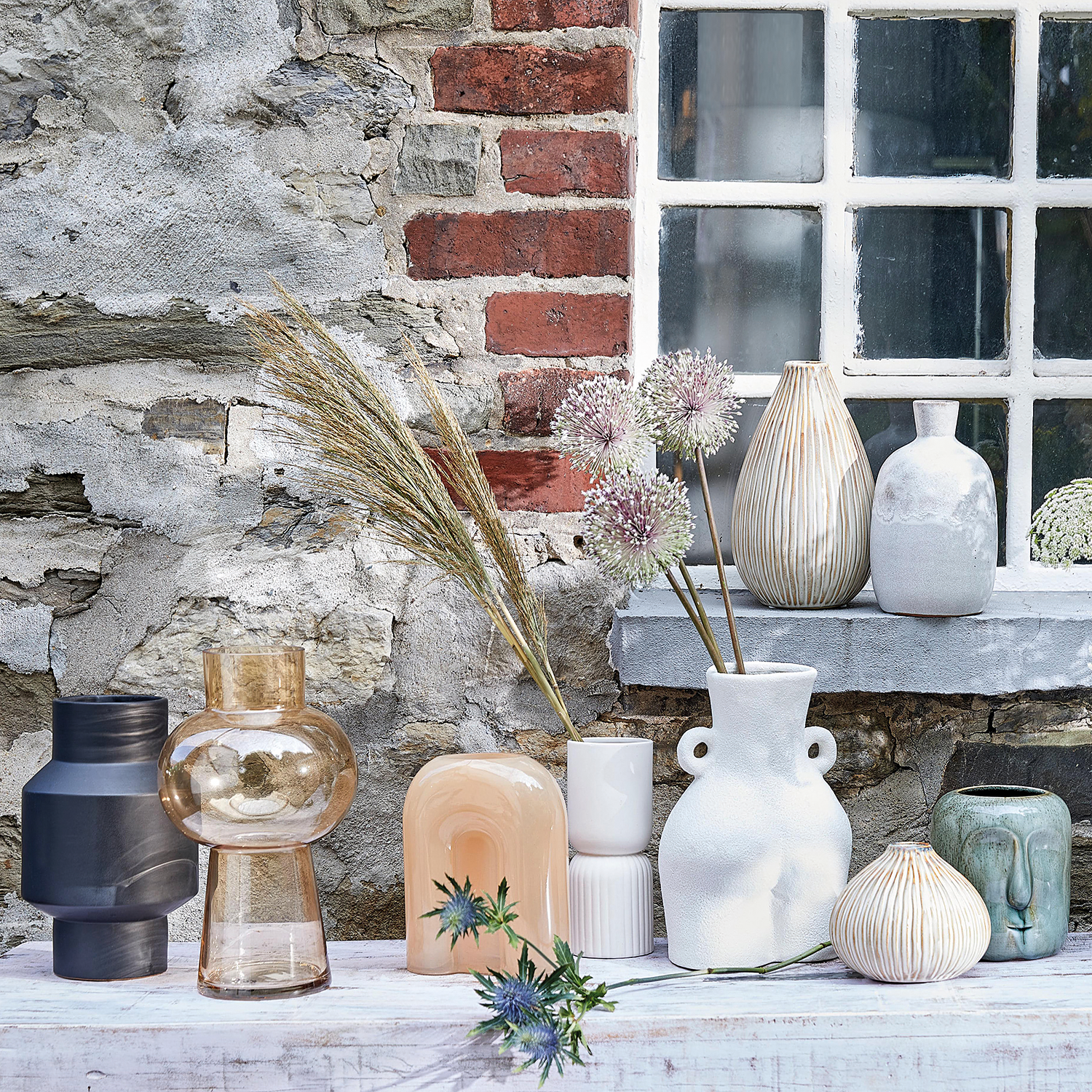 KIM vaza silueta 27cm, alba