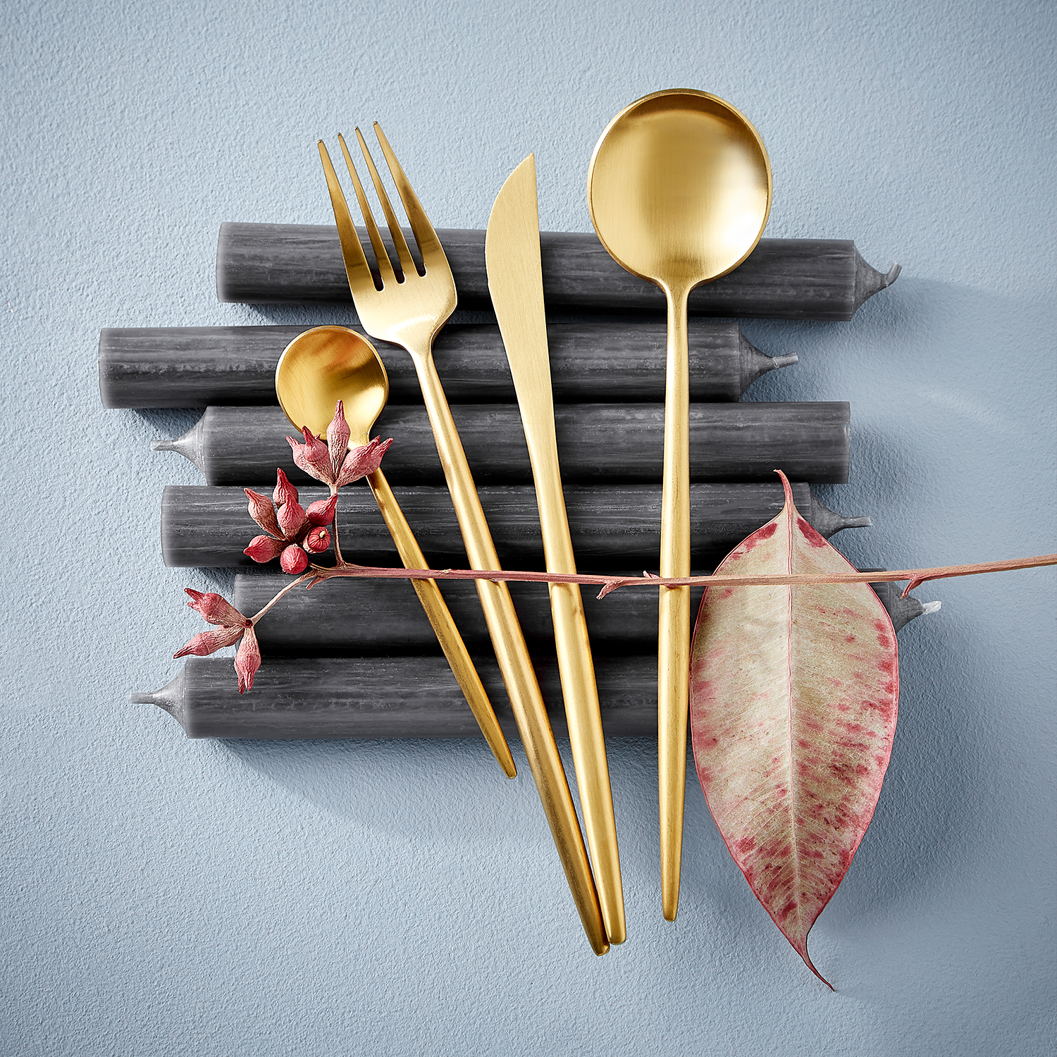 RAINBOW lumanare H18cm Ø2,2cm, antracit