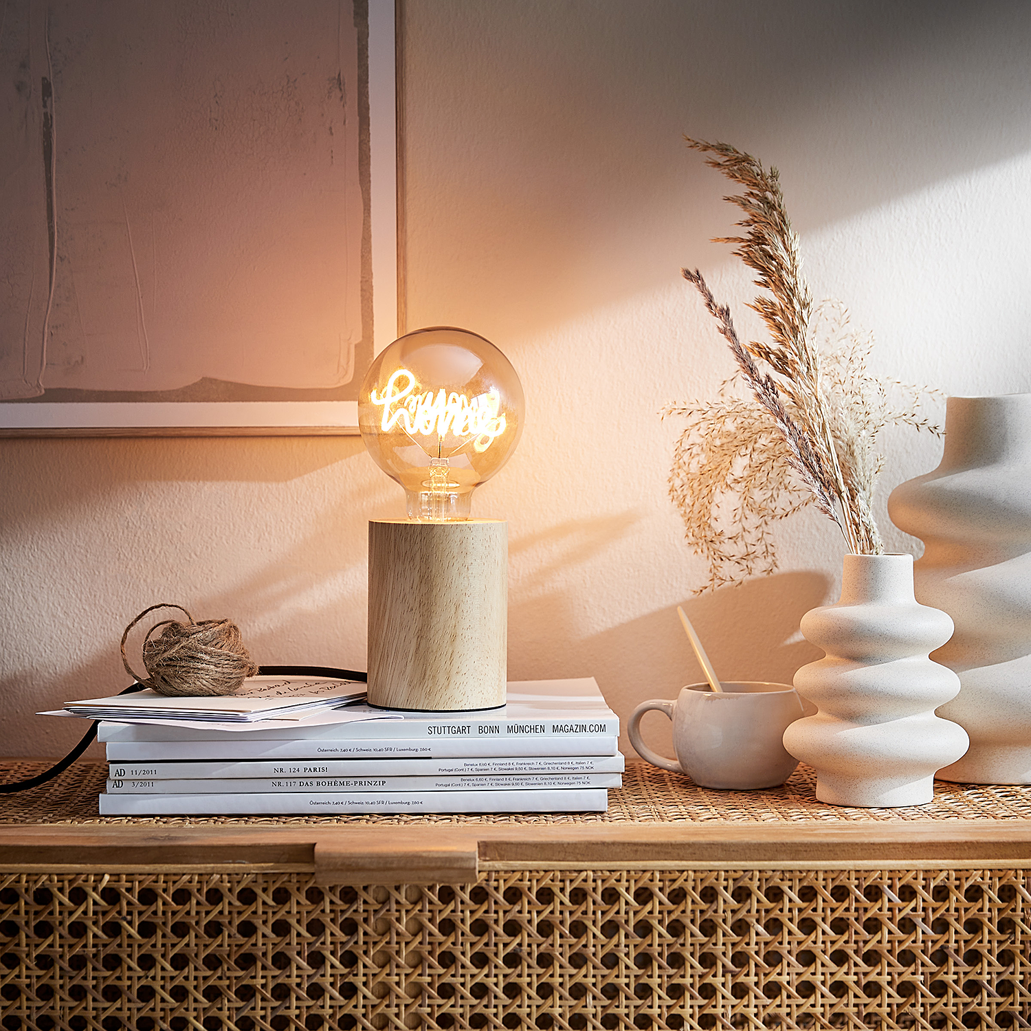 STILO lampa de masa din lemn rotunda