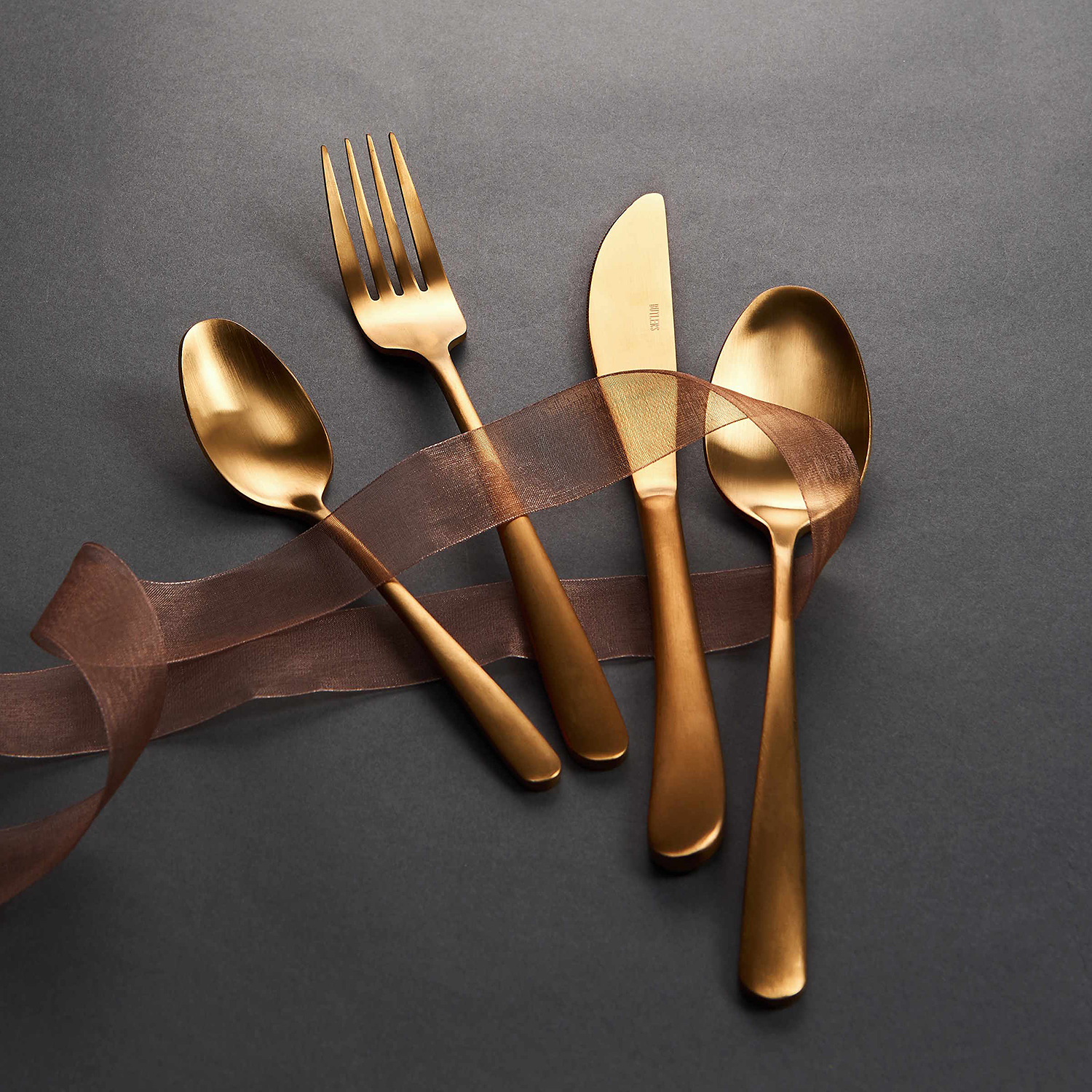 KINGS set tacamuri 4 piese, auriu mat