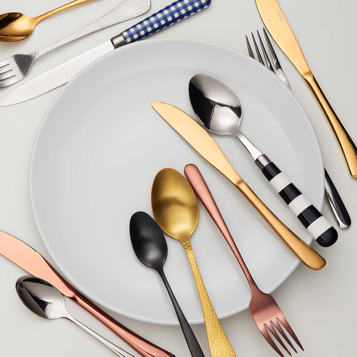 KINGS set tacamuri 4 piese, roz-auriu