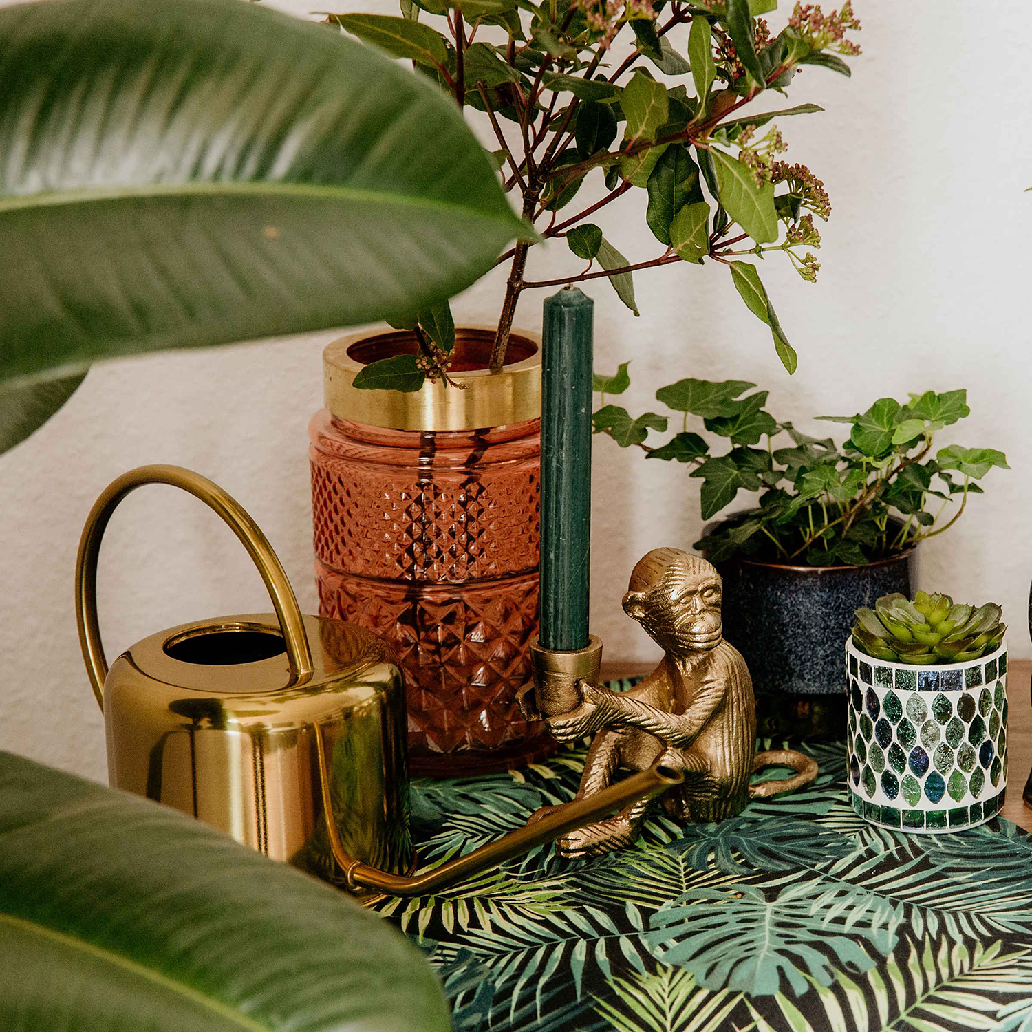 LE SINGE suport pentru lumanare maimuta auriu