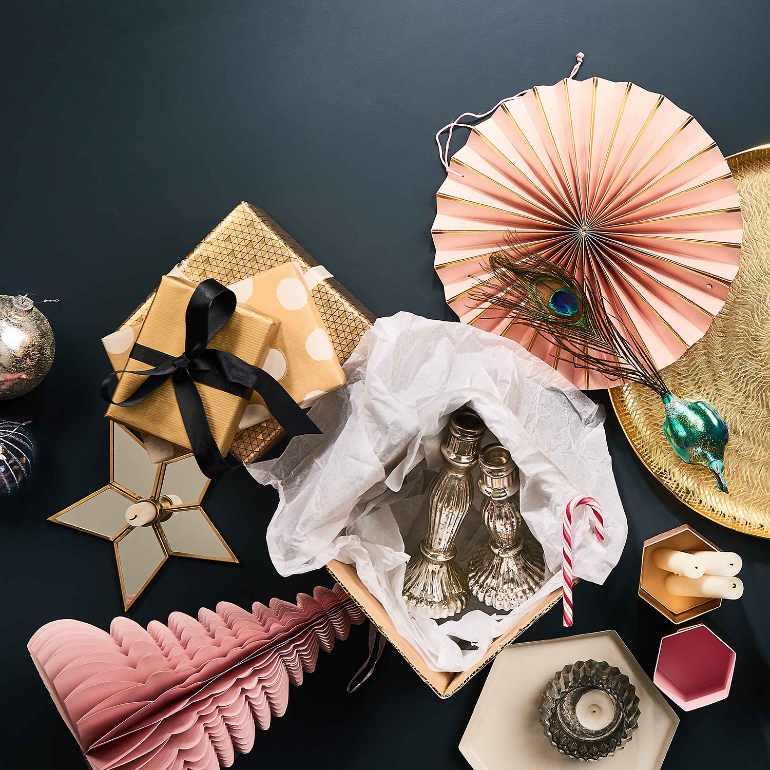 GOLDEN STAR platou decorativ Ø 38 cm