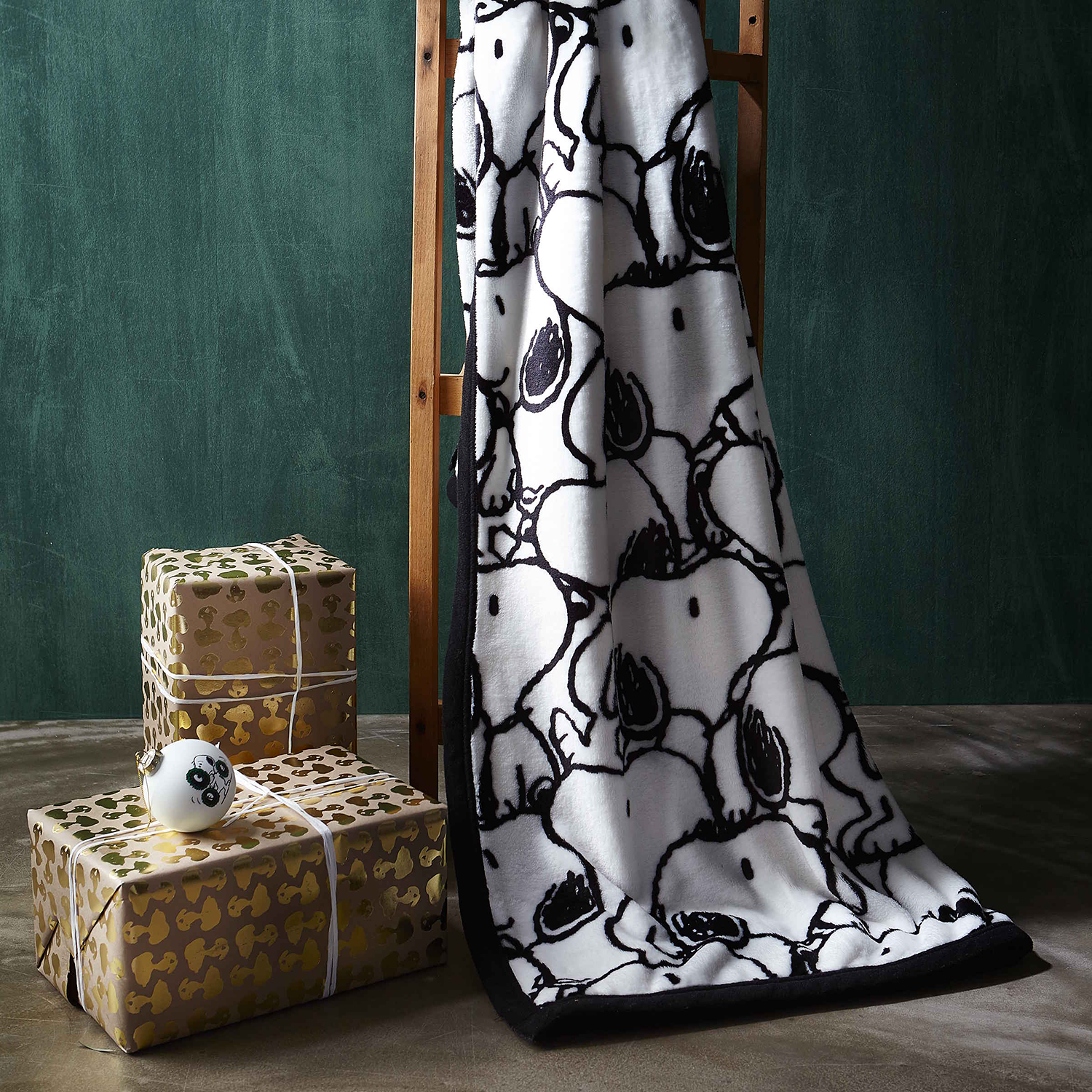 PEANUTS patura flanel Snoopy imprimeu complet