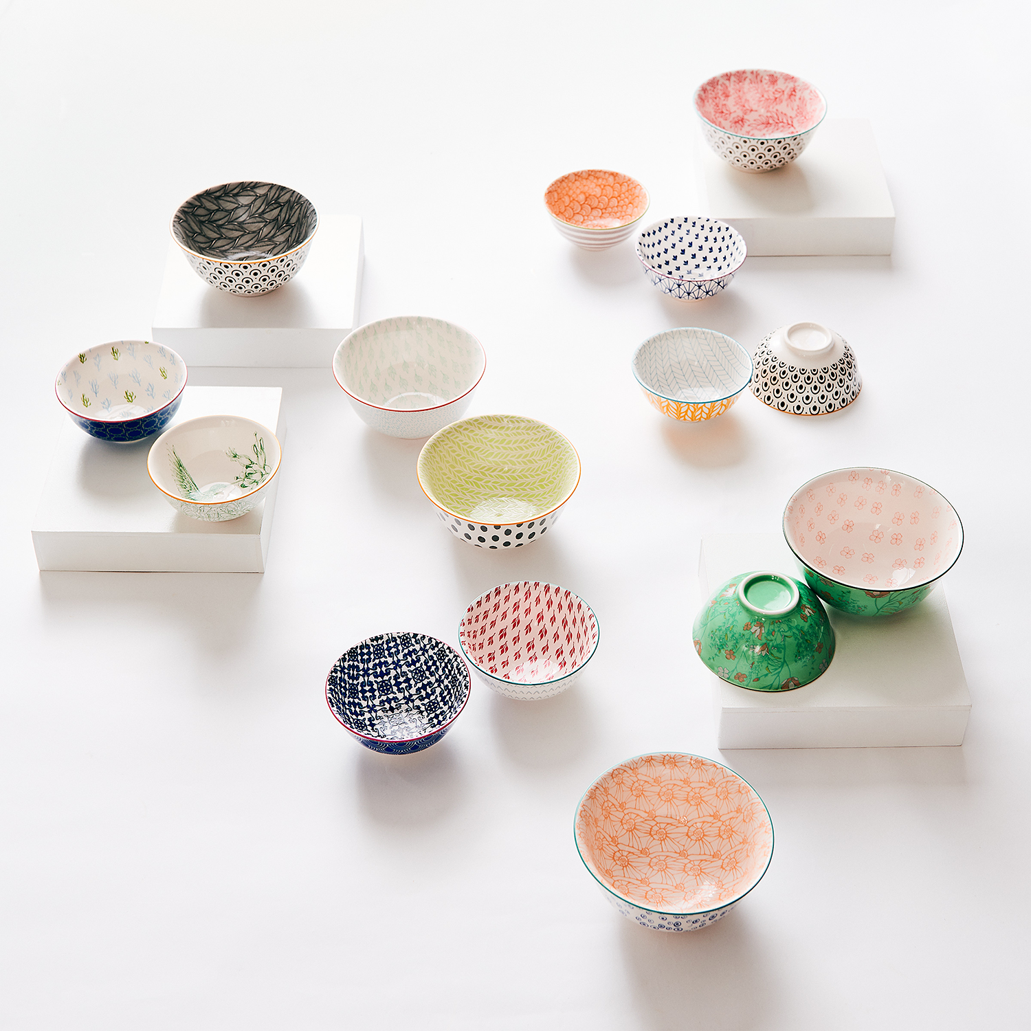 ORNAMENTS bol 240 ml, albastru