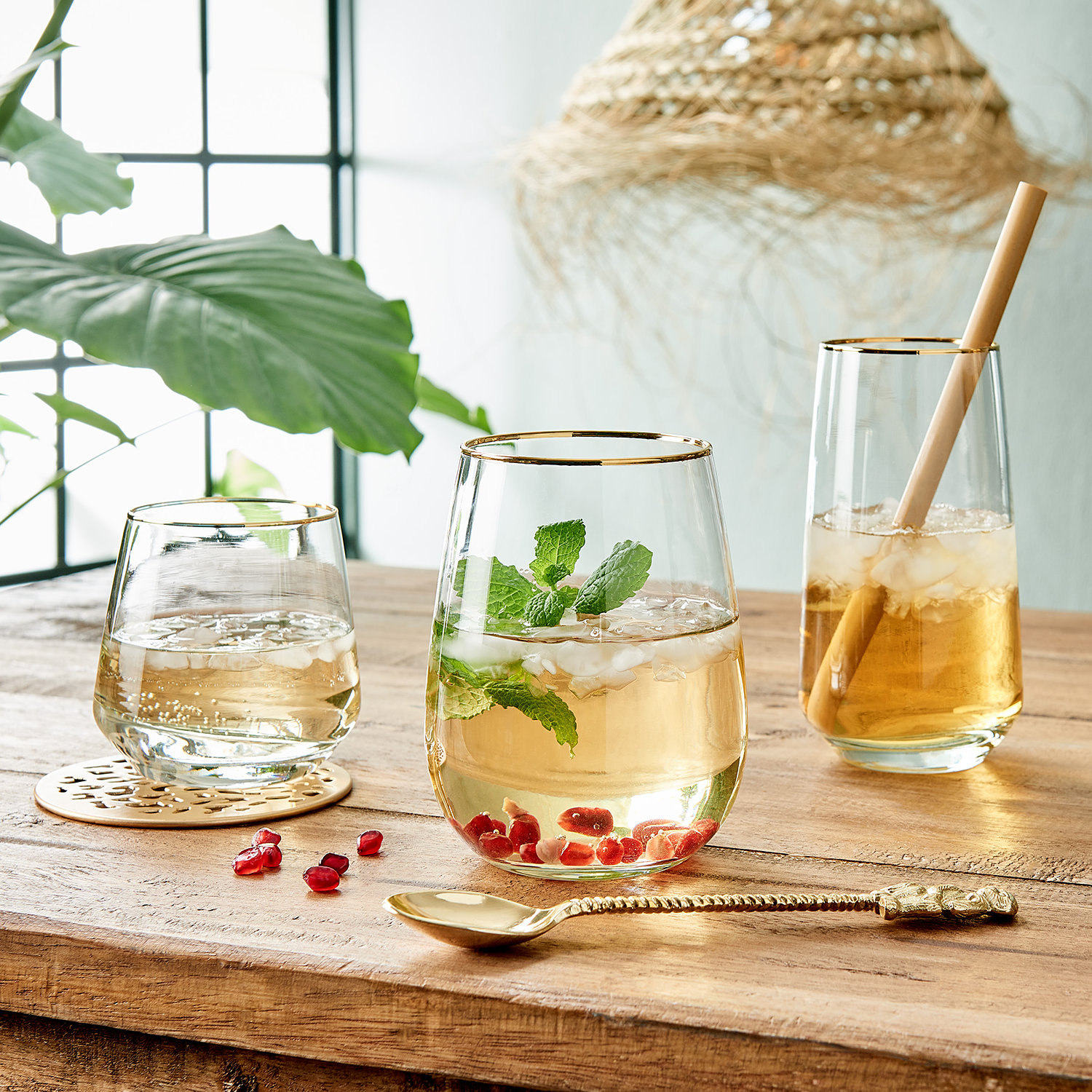 TOUCH OF GOLD pahar cu margine aurie, transparent 590 ml