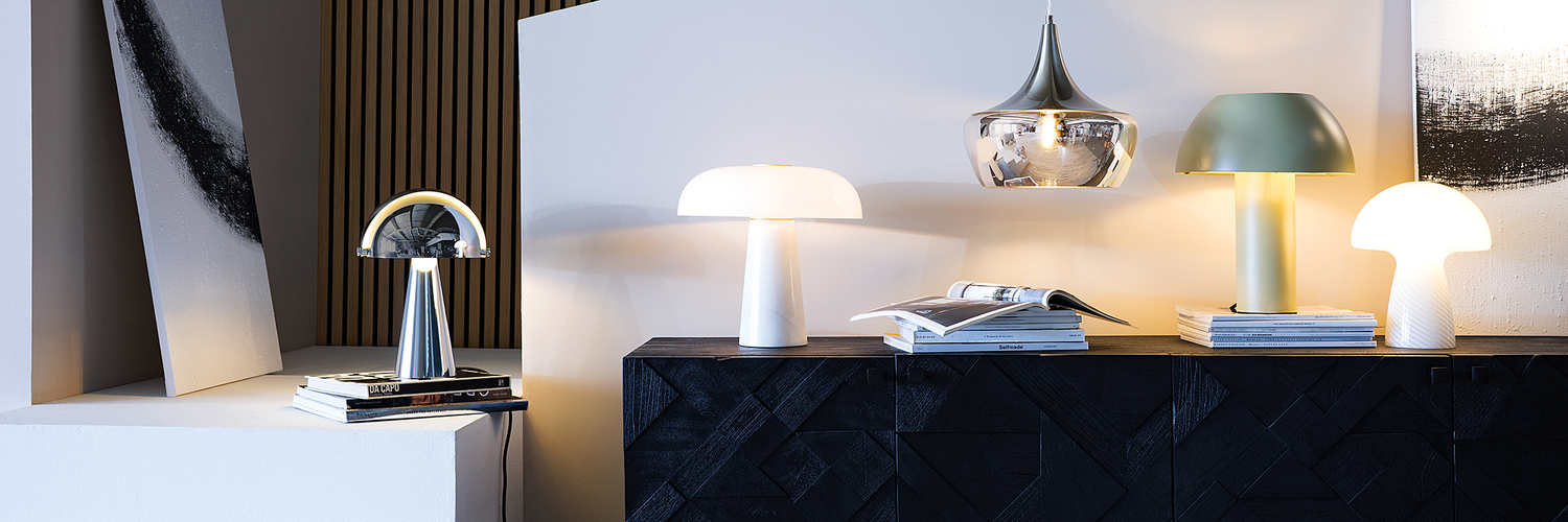 FUNGI TOWN lampa de masa, alb