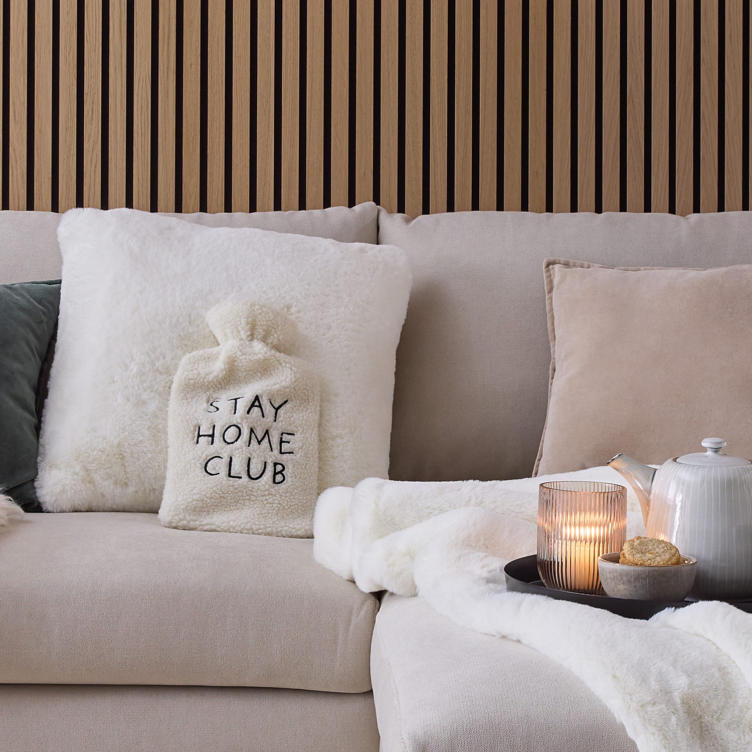 WILD THING perna alba 50x50 cm