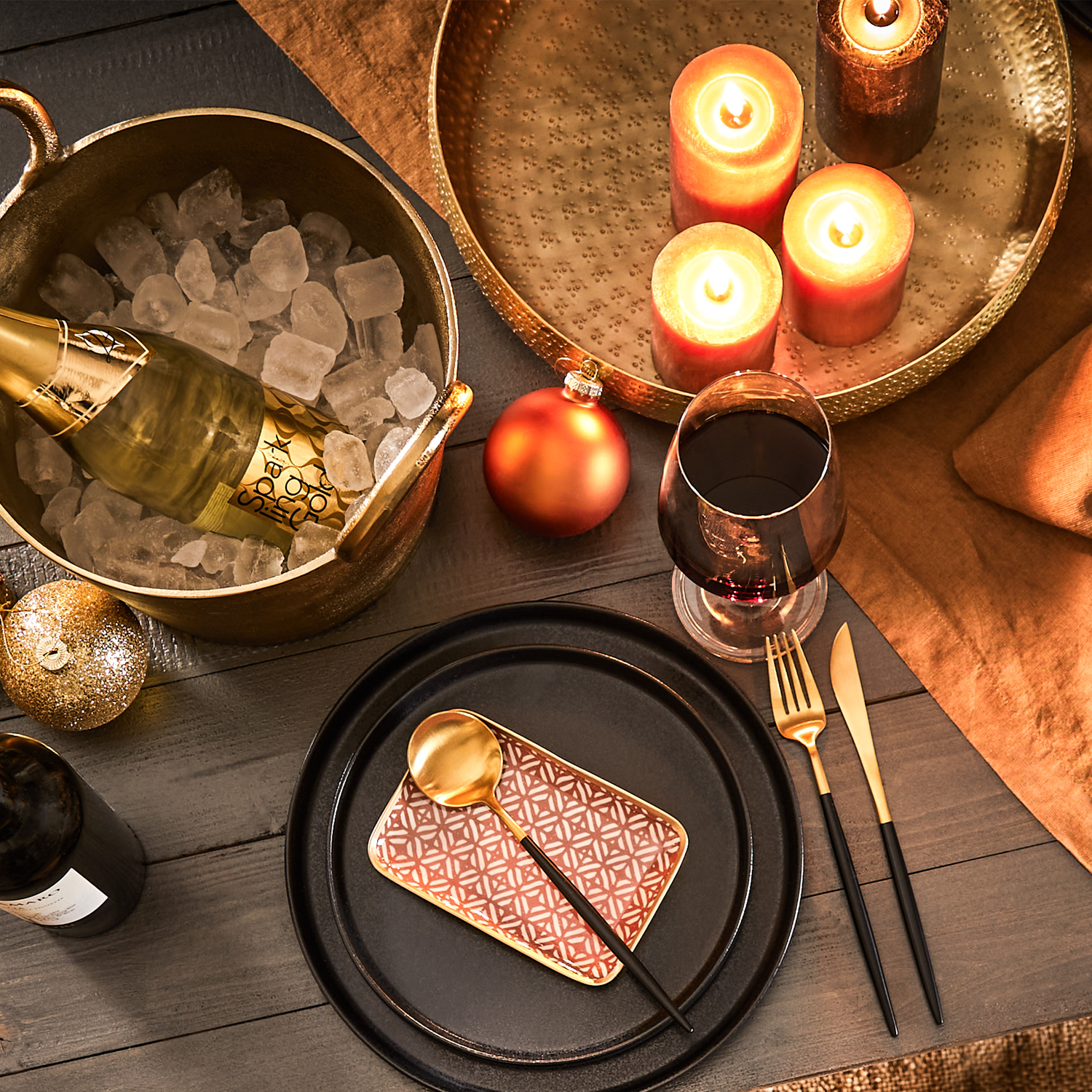 STILETTO set tacamuri 4 piese, auriu mat/albastru